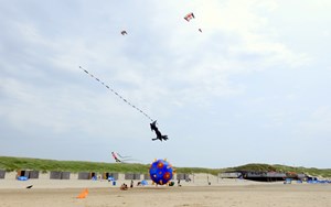 Vliegerdagen door Team Fryske Draeken, 18 en 19 juni 2022